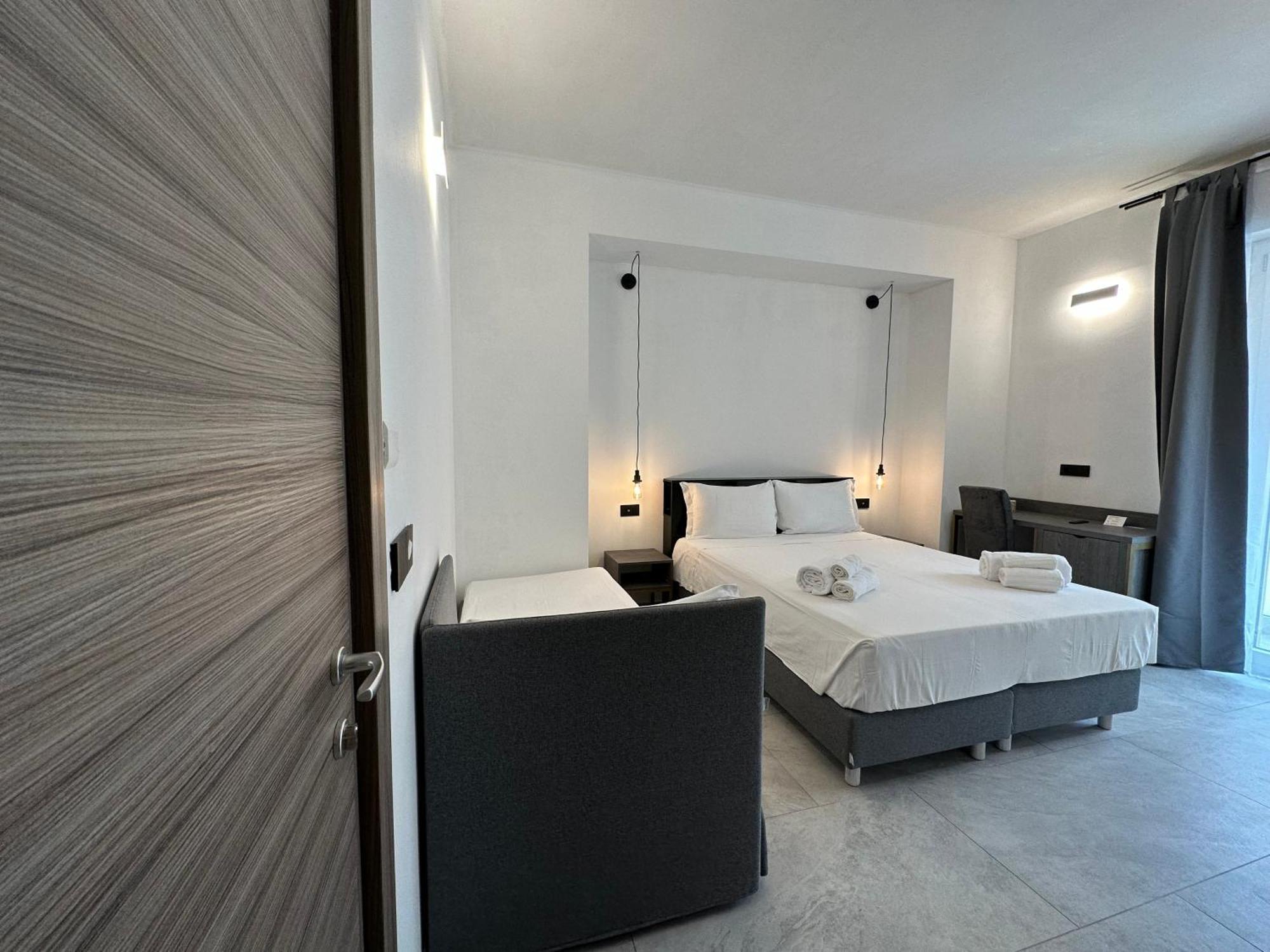 Dolmen Guest House Альгеро Экстерьер фото